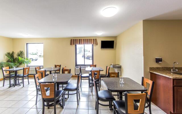 Howard Johnson by Wyndham Pigeon Forge