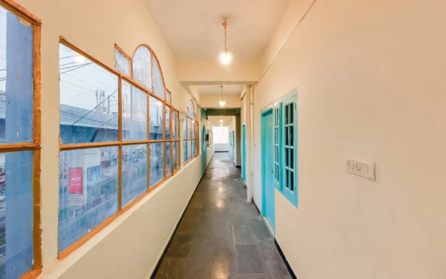 Classic Guest House By OYO Rooms
