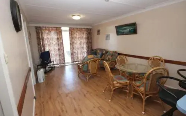 BEACHFRONT 3- 3/12 Bundella Ave LC