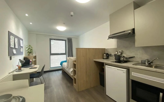 Student Only Swanston House