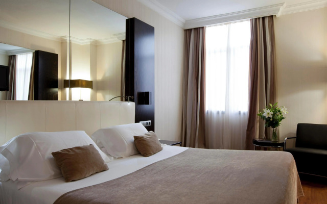 Saray Hotel
