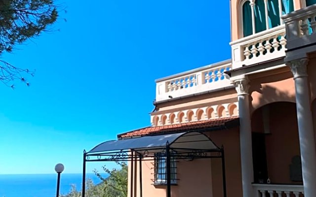 Villa Rocca Leivi
