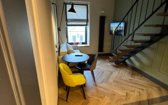 RUBINSTEINA apartment НЕВСКИЙ 45