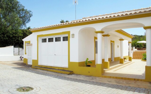 Monte Novo Paderne in Paderne