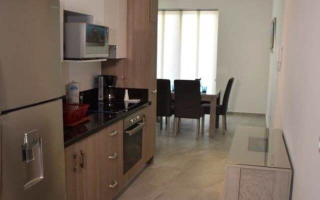 Amazing and Modern 1BR by Happy Address