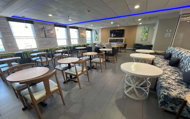 Best Western Mystic Hotel