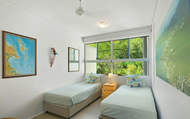 Azure Sea Whitsunday Resort