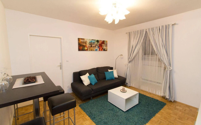 CheckVienna - Apartment Josef Kutscha