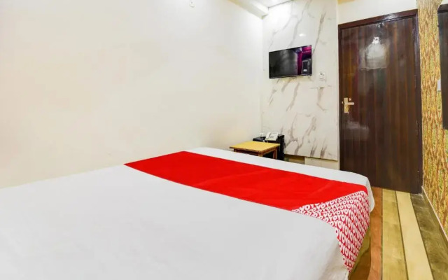 Hotel Double R