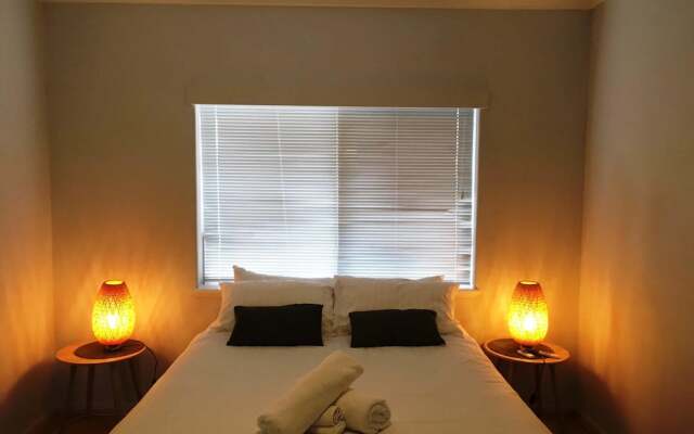Acacia Holiday & Business Stay