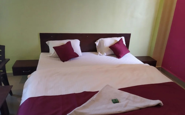 Hotel Savali Lodging