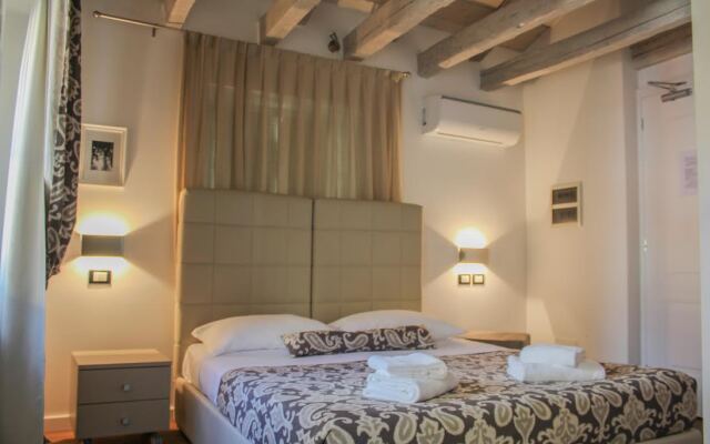 Barbacan Boutique Hotel
