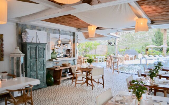 Caesars Gardens Hotel & Spa - Adults Only