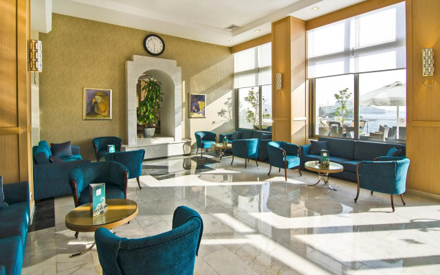 Korumar Deluxe Hotel