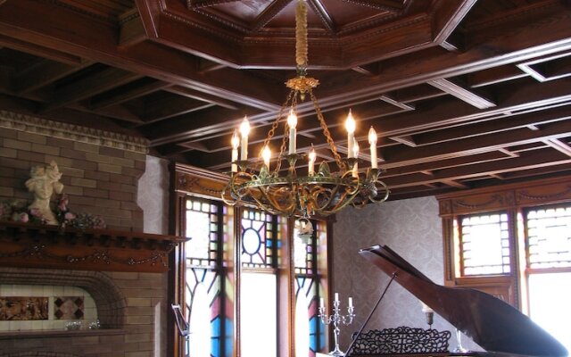 The Towers Bed & Breakfast