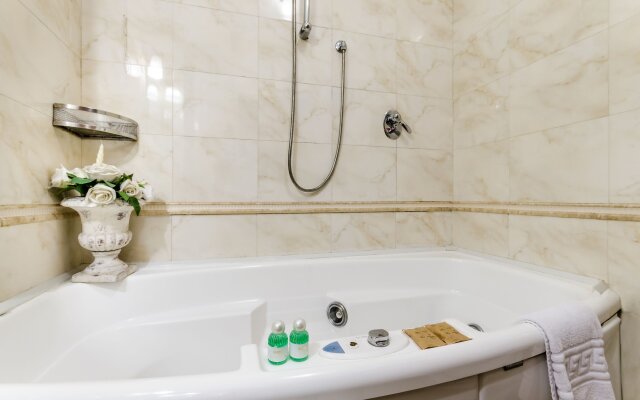 Luxury Rooms H 2000 Roma