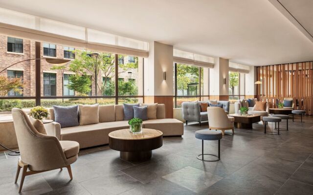 Hyatt Place Tongxiang Train Station