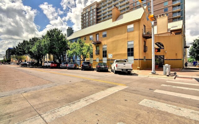 AustinStays 2 Bedroom Downtown Suite