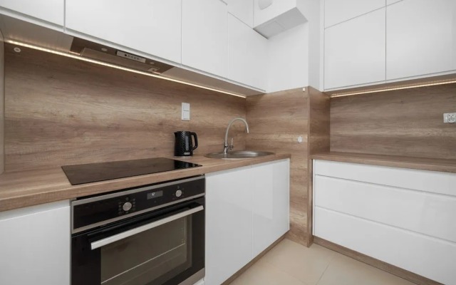 Wrocław Apartment for 4 by Renters
