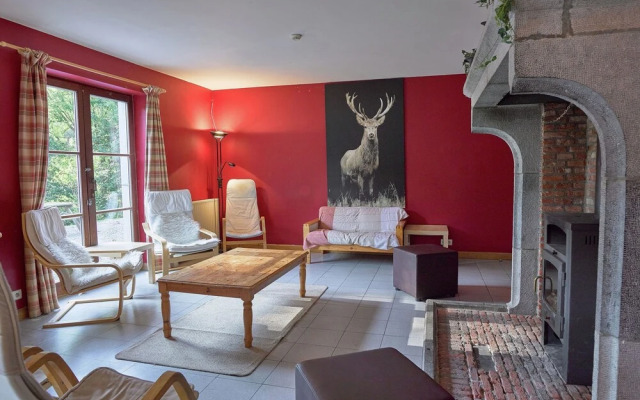 Spacious Holiday Home in Anhee Belgium