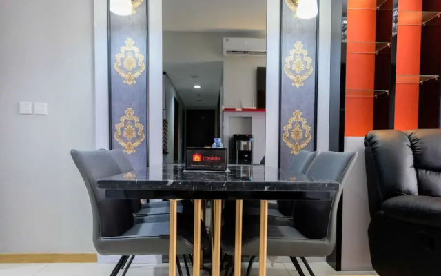 3BR Apartment with Pool View at M-Town Residence