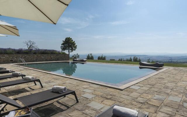 Villa Panorama 14 in Chianni