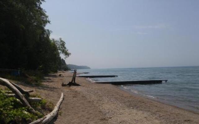 Shamrock Beach Cottage