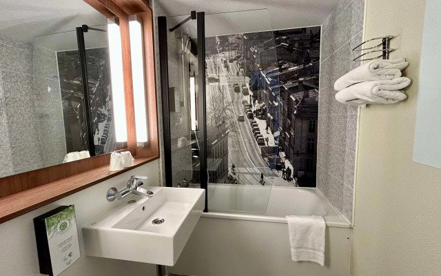 Campanile NATURE - Bordeaux Est Artigues