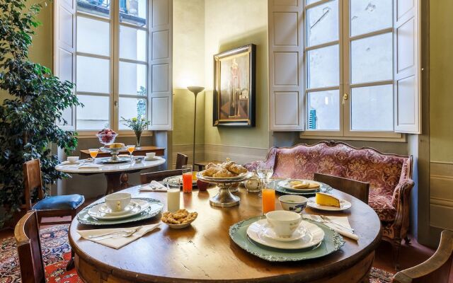 Dimora Storica Palazzo Puccini LSM