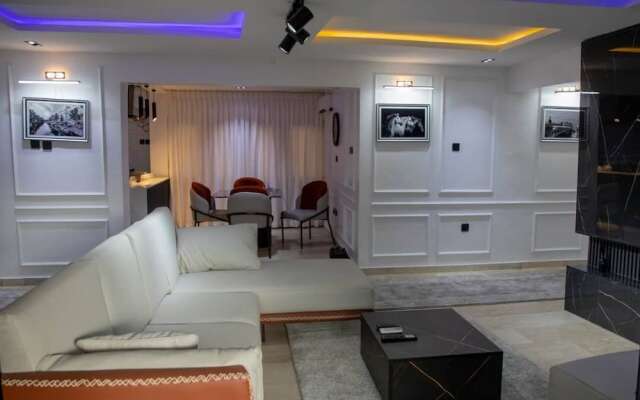 Casa De Los Reyes Luxury Apartments