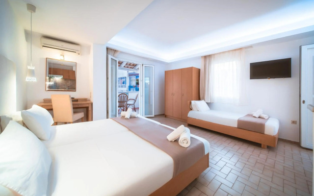 Soleil Apartments  Studios