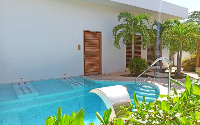 Central Park 103 Cozy and Modern Studio Spa Restaurant Gym