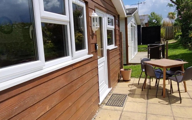 Little Oaks Chalet - St. Merryn, Padstow