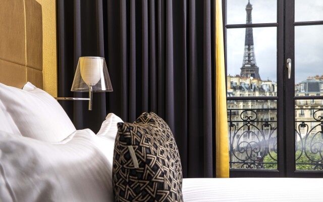 First Hotel Paris Tour Eiffel