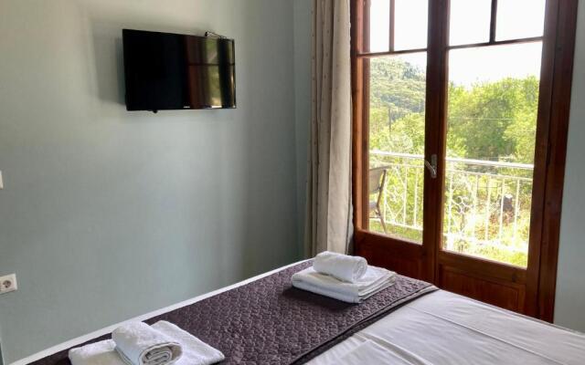 Sea Breeze Apartments - n.1 with private pool