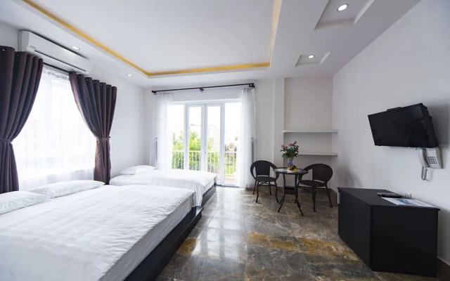 Hoi An White Villa