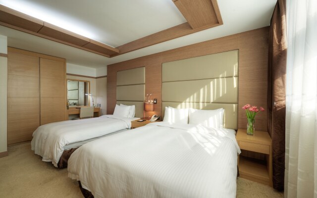 Gyeongju GG Tourist Hotel