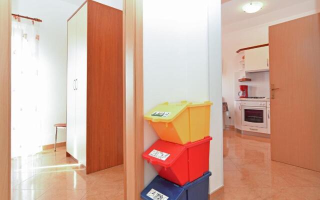 Apartment Ljiljana 1553