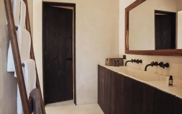 UMi Tulum