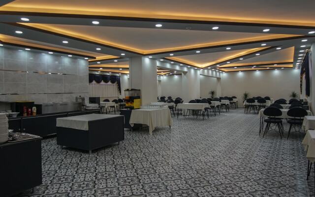 Aswana Suit Hotel
