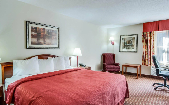 Spark by Hilton Lexington