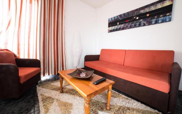 Apartamentos Jucar