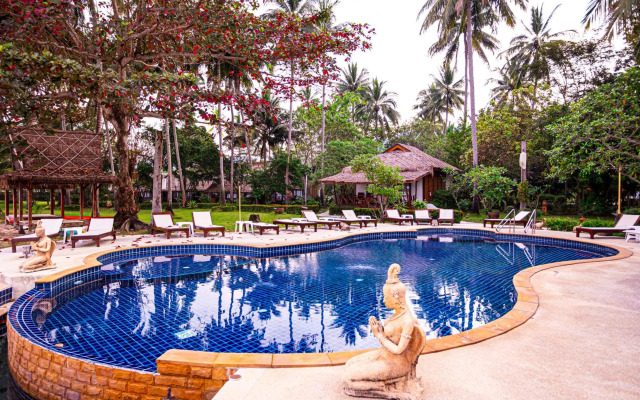 Lipa Lodge Resort