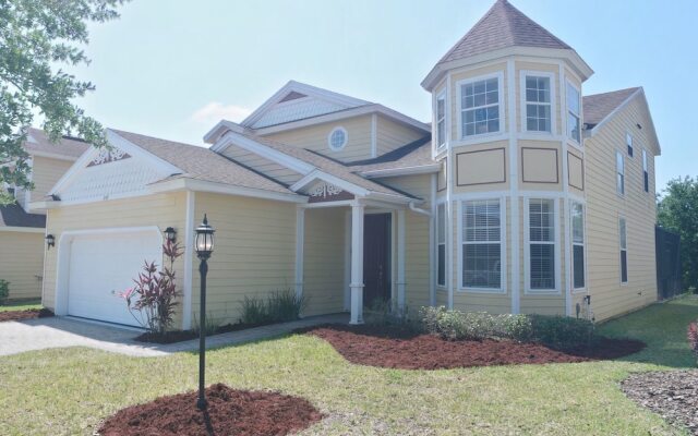 PR2149VD Providence - Five Bedroom Home