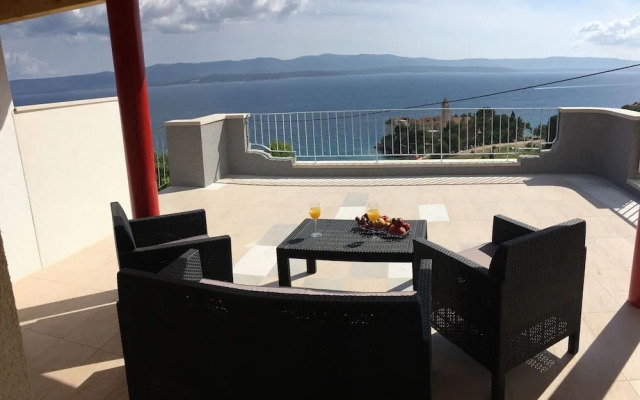 Apartments Eastern Paradise