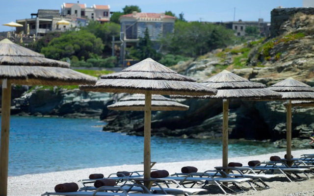 Porto Kea Suites