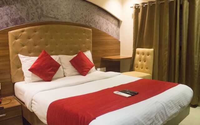 Hotel Highland Residency