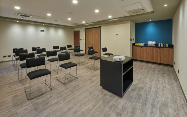 City Express by Marriott Irapuato