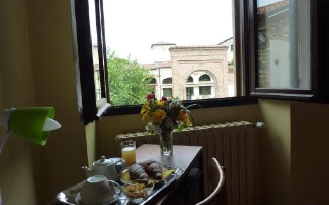 Villa Santa Maria dellArco - Centro Oreb