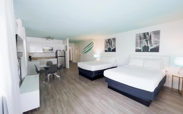 Aqua Hotel